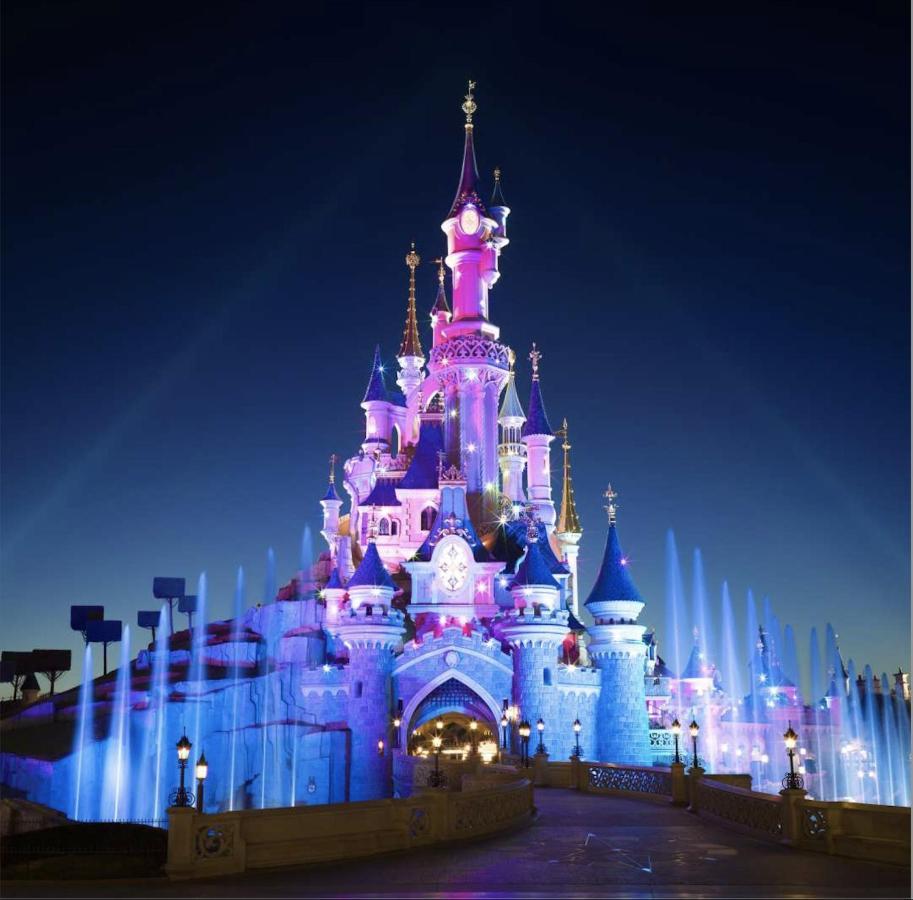 *Disneyland-Paris* 10 Pers, Wifi, 2 Parkings Chessy  Buitenkant foto